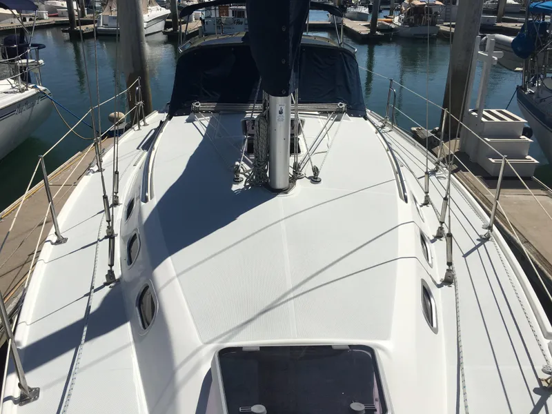2001 Catalina 34 MkII