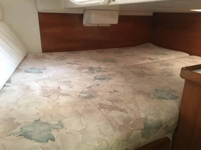 2001 Catalina 34 MkII