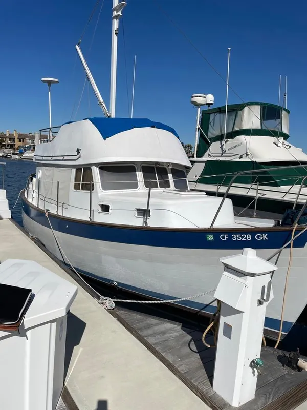 1977 Willard Marine Nomad 30