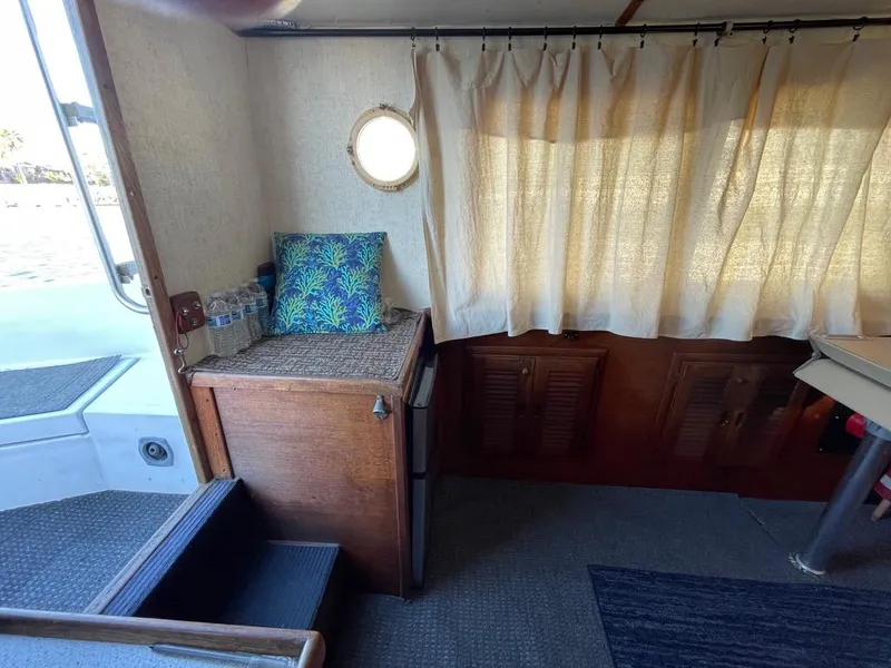 1977 Willard Marine Nomad 30