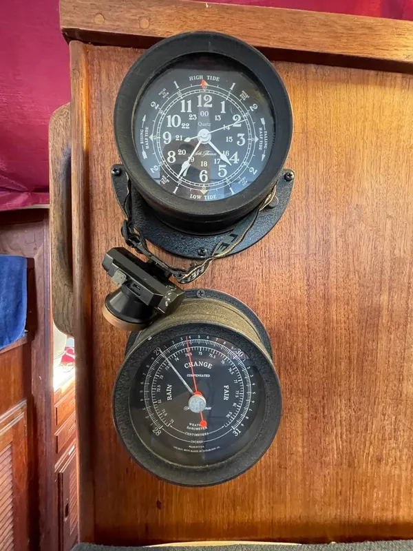 1977 Willard Marine Nomad 30