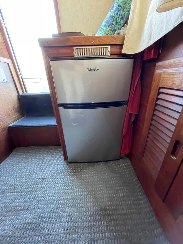 1977 Willard Marine Nomad 30