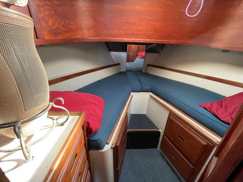 1977 Willard Marine Nomad 30