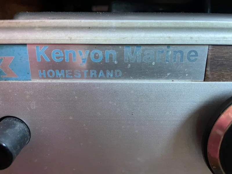 1977 Willard Marine Nomad 30