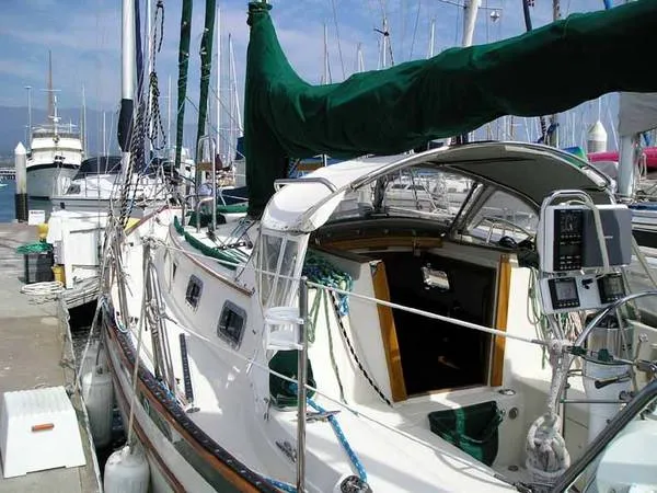 1998 Pacific Seacraft Crealock
