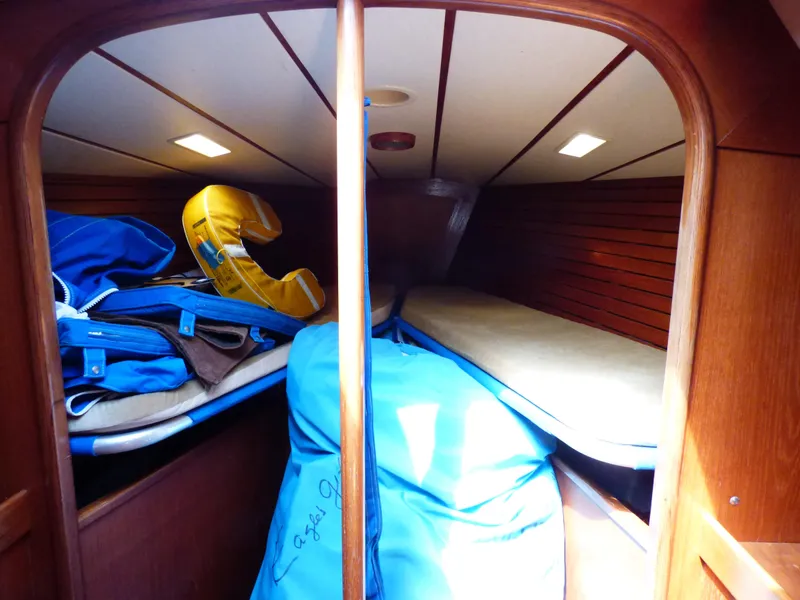 Forward Berth