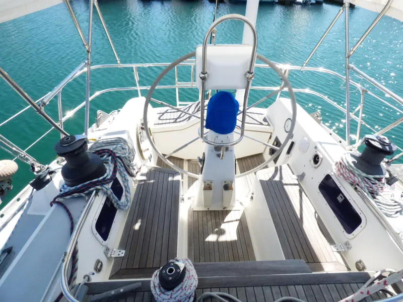 Aft Cockpit