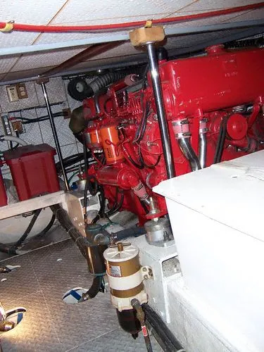 1995 Lien Hwa Vitesse Yacht Fisher