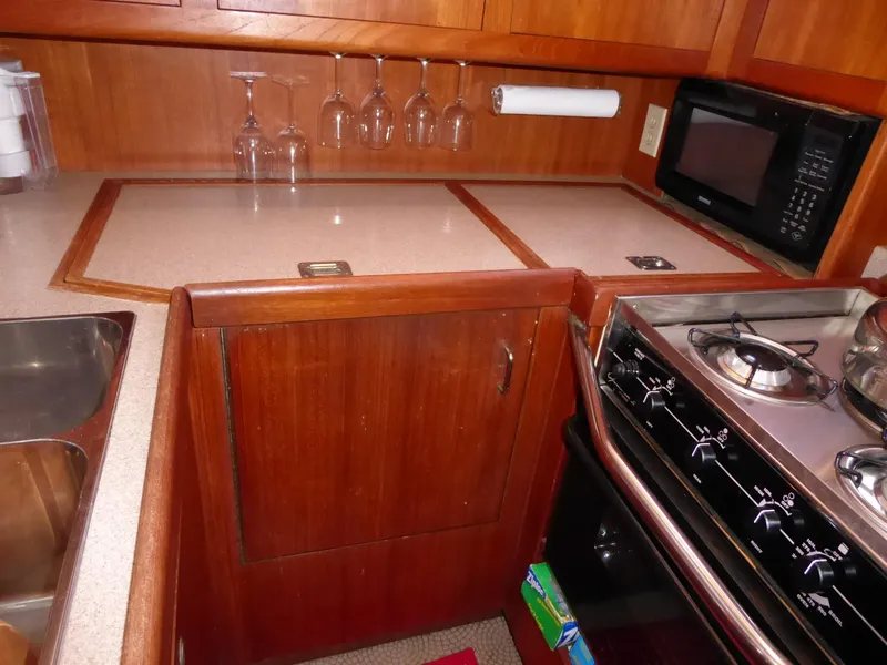 Refrigeration & freezer