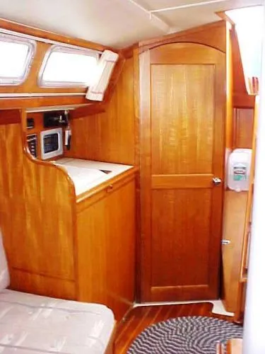 1988 Ericson 200