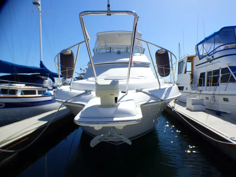 2005 Silverton 38 Convertible