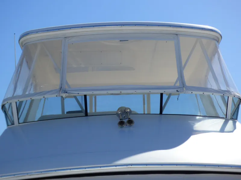 2005 Silverton 38 Convertible