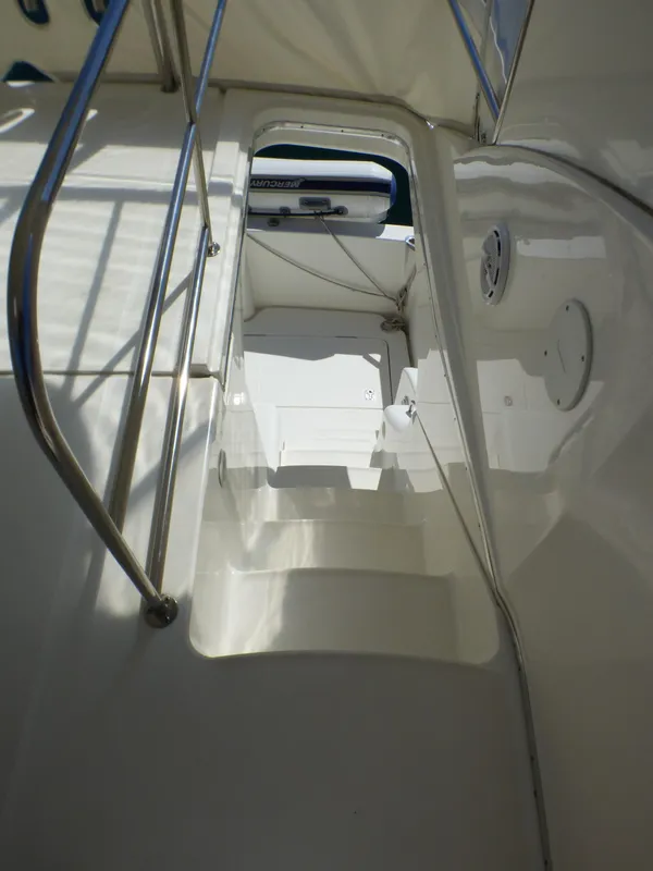 2005 Silverton 38 Convertible