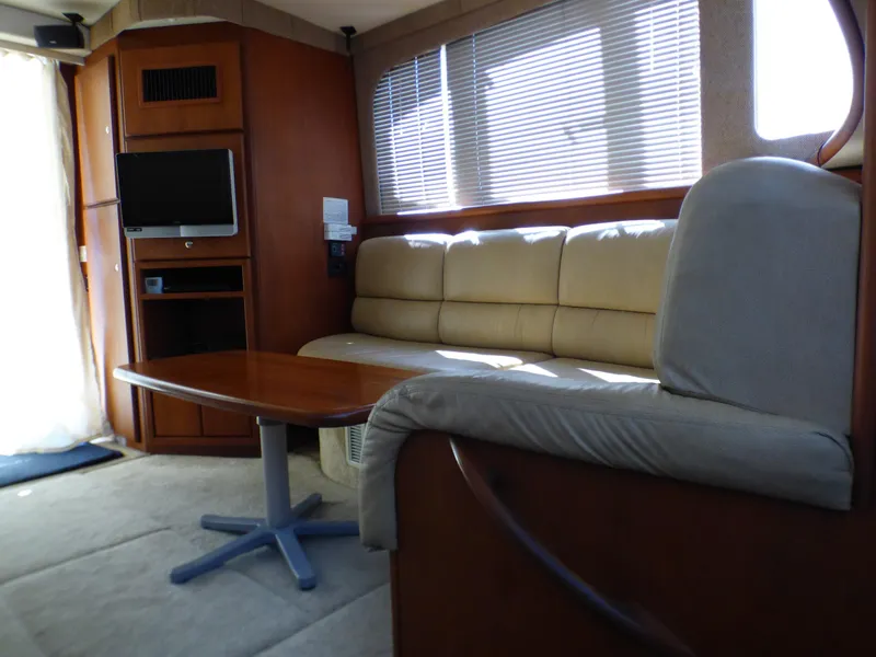 2005 Silverton 38 Convertible
