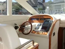 1999 Azimut 52