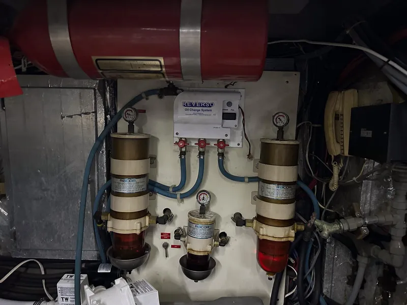 1988 Californian 48 Cockpit Motor Yacht