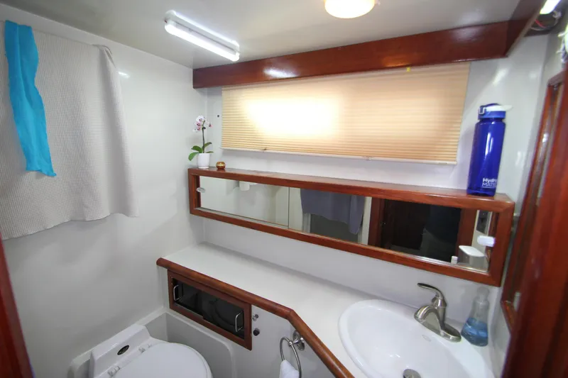 1988 Californian 48 Cockpit Motor Yacht