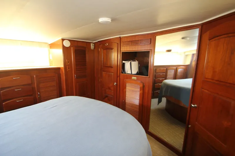 1988 Californian 48 Cockpit Motor Yacht