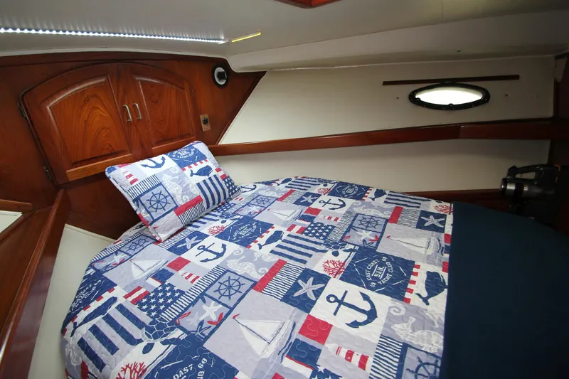 1988 Californian 48 Cockpit Motor Yacht
