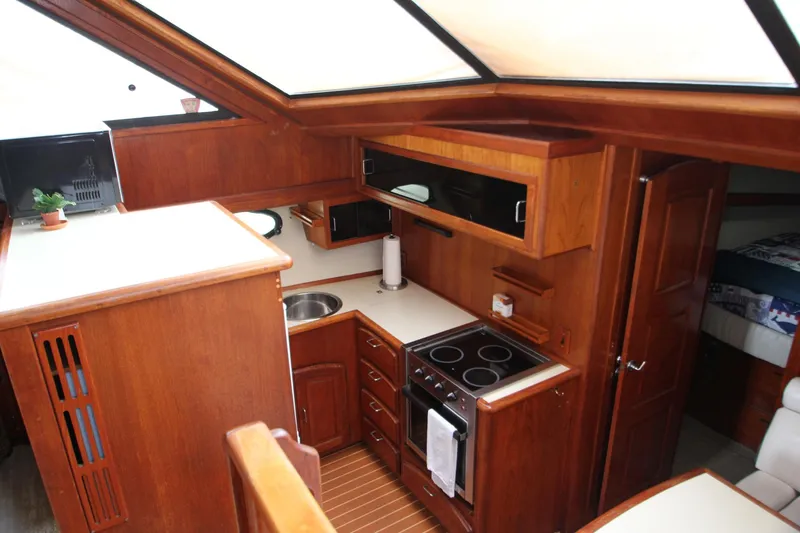 1988 Californian 48 Cockpit Motor Yacht