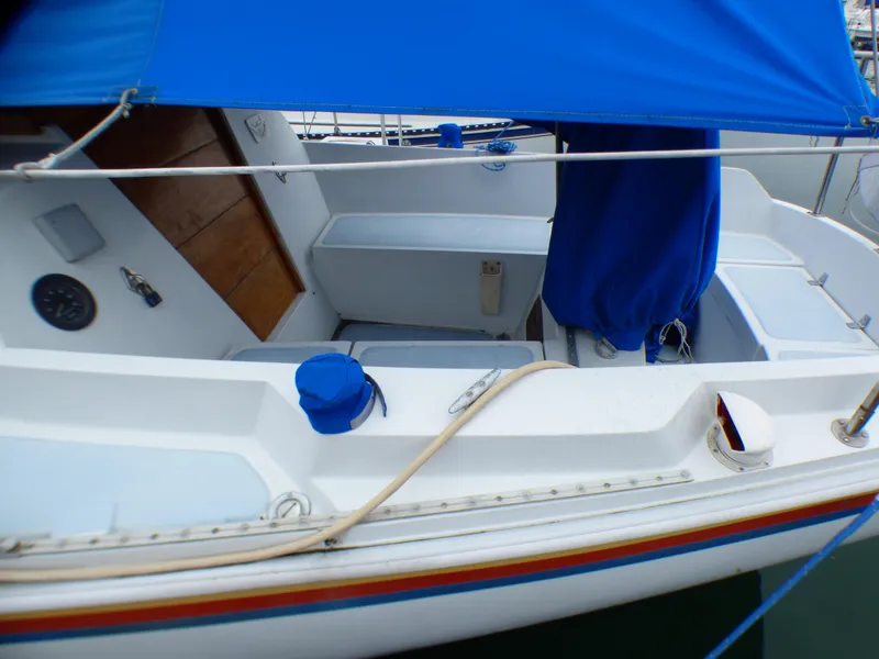 1978 Ericson 27 Sloop