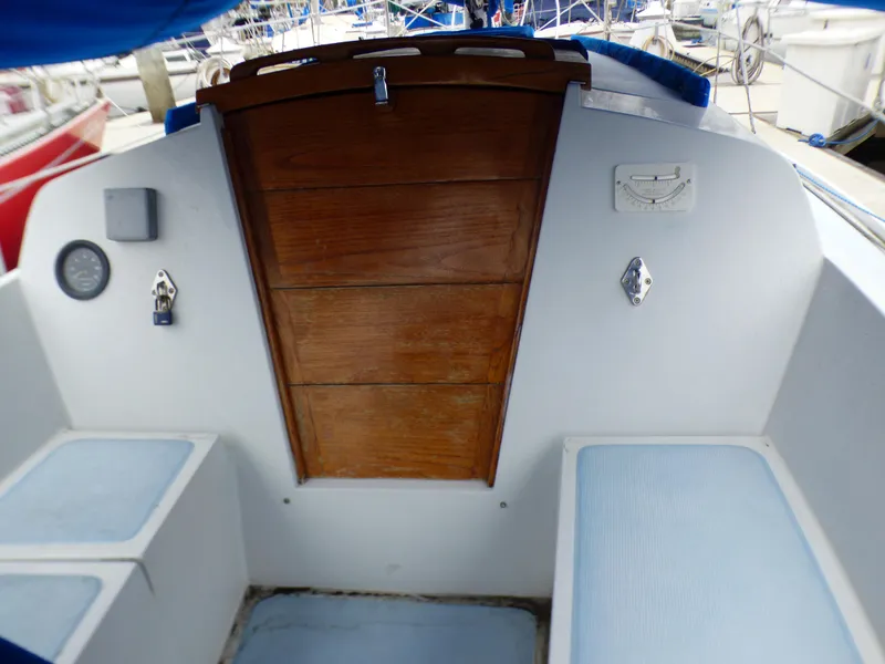 1978 Ericson 27 Sloop