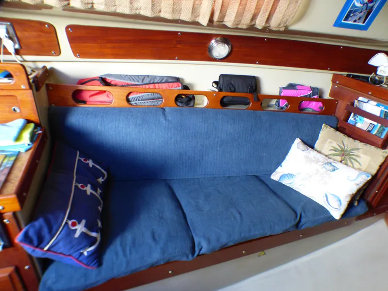 1978 Ericson 27 Sloop