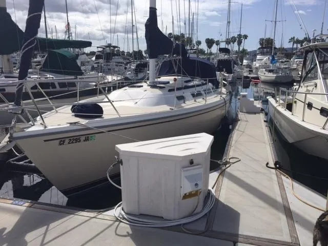 1985 Catalina 36