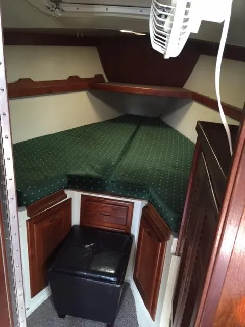 V Berth