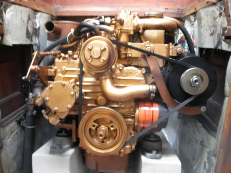 Universal M25XP