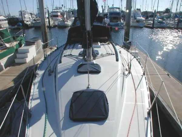 1985 Beneteau First 375