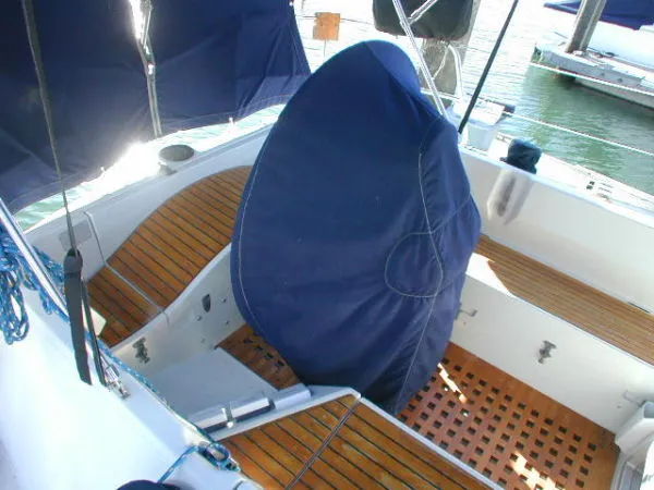 1985 Beneteau First 375