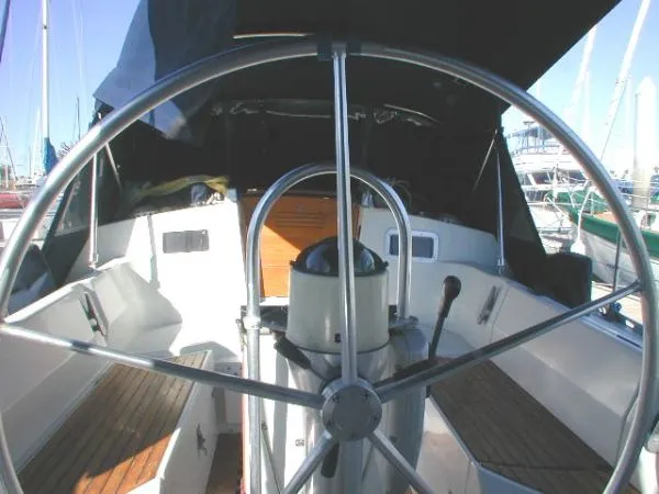 1985 Beneteau First 375