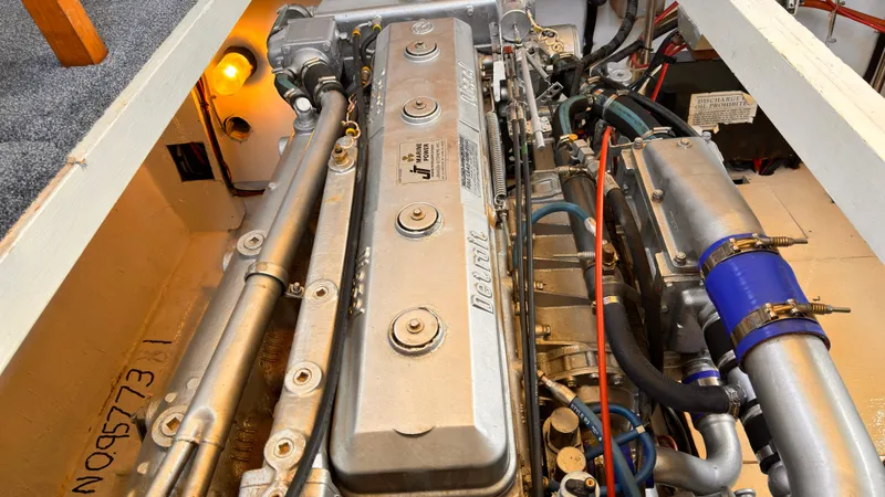1989 Egg Harbor 43 Convertible Sport Fisherman