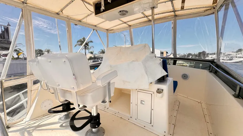 1989 Egg Harbor 43 Convertible Sport Fisherman