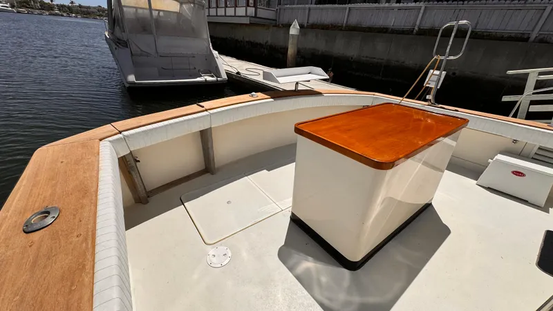1989 Egg Harbor 43 Convertible Sport Fisherman