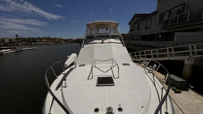 1989 Egg Harbor 43 Convertible Sport Fisherman