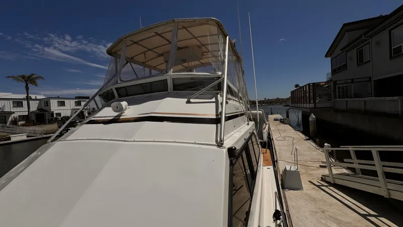 1989 Egg Harbor 43 Convertible Sport Fisherman