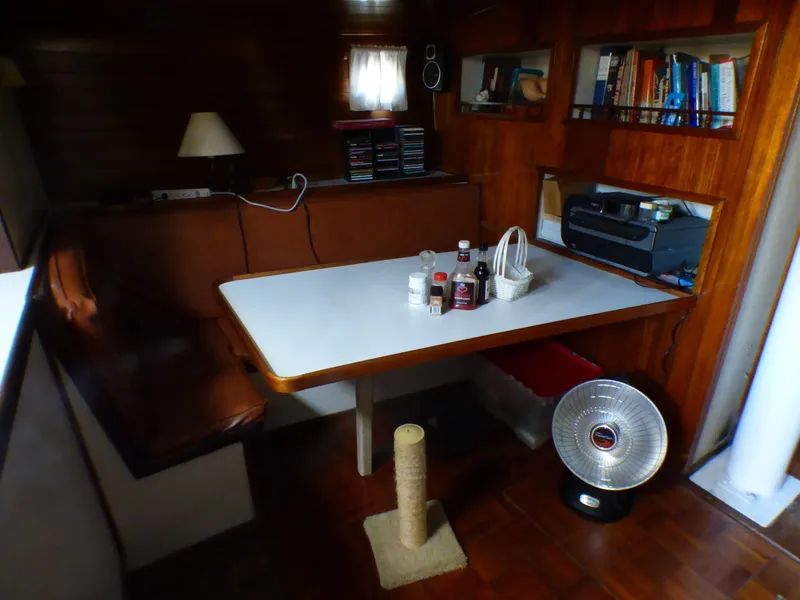 Dinette on Port Side of Salon