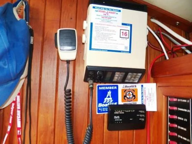 NAV STATION VHF
