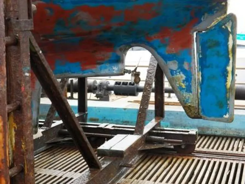 SKEG AND RUDDER+PROP
