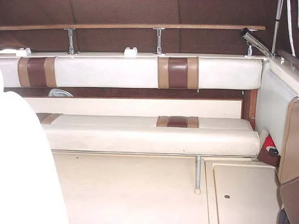 1987 Sea Ray 268 Sundancer & trailer