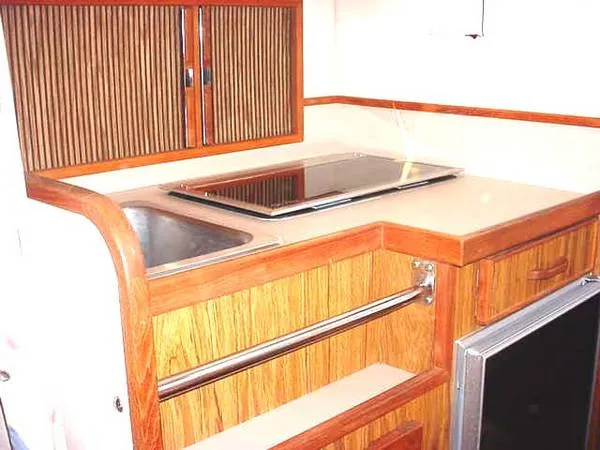 1987 Sea Ray 268 Sundancer & trailer