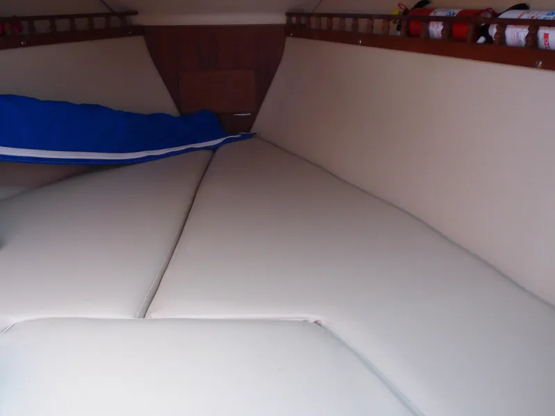 1982 Catalina 30