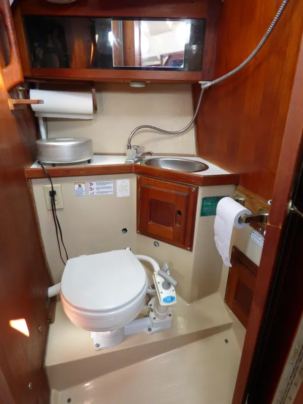 1982 Catalina 30