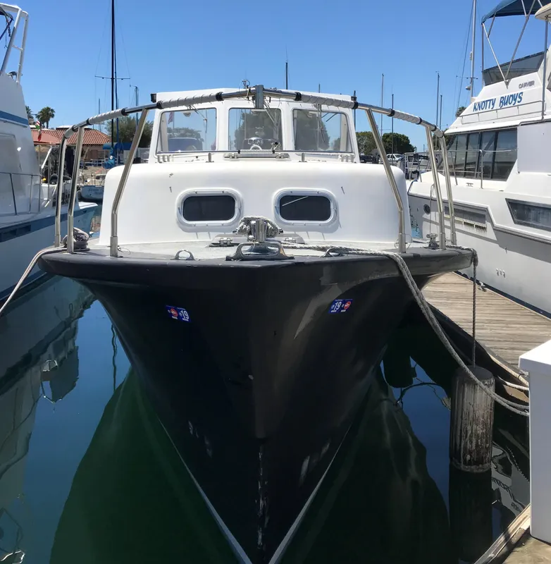 1993 Willard Marine 12 meter Navy Admirals Launch