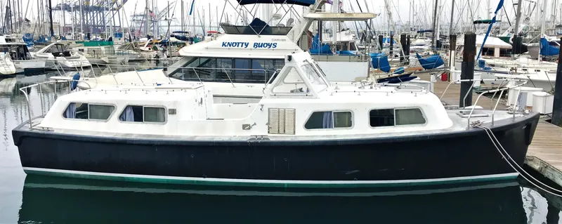 1993 Willard Marine 12 meter Navy Admirals Launch