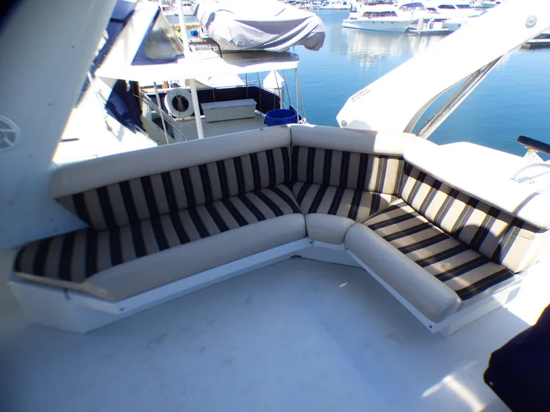 2006 Navigator 4800 Pilothouse/Sedan