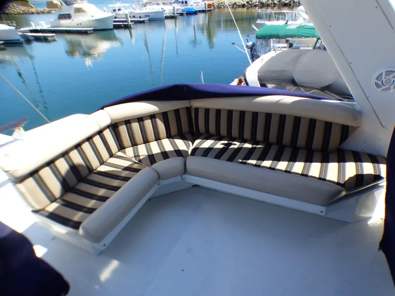 2006 Navigator 4800 Pilothouse/Sedan
