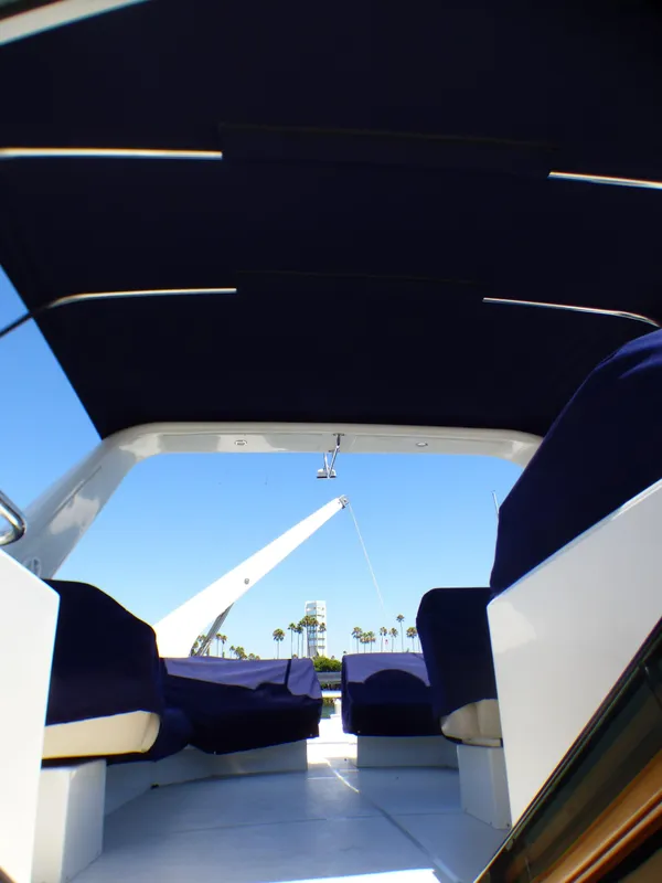 2006 Navigator 4800 Pilothouse/Sedan